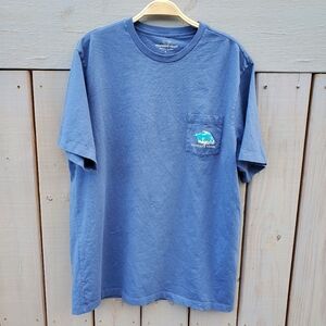 Vineyard Vines Men's Aqua T-Shirt XL Blue Fish Design NWOT Beach Fishing Coastal
